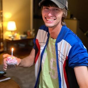 Meet your Posher, Scott